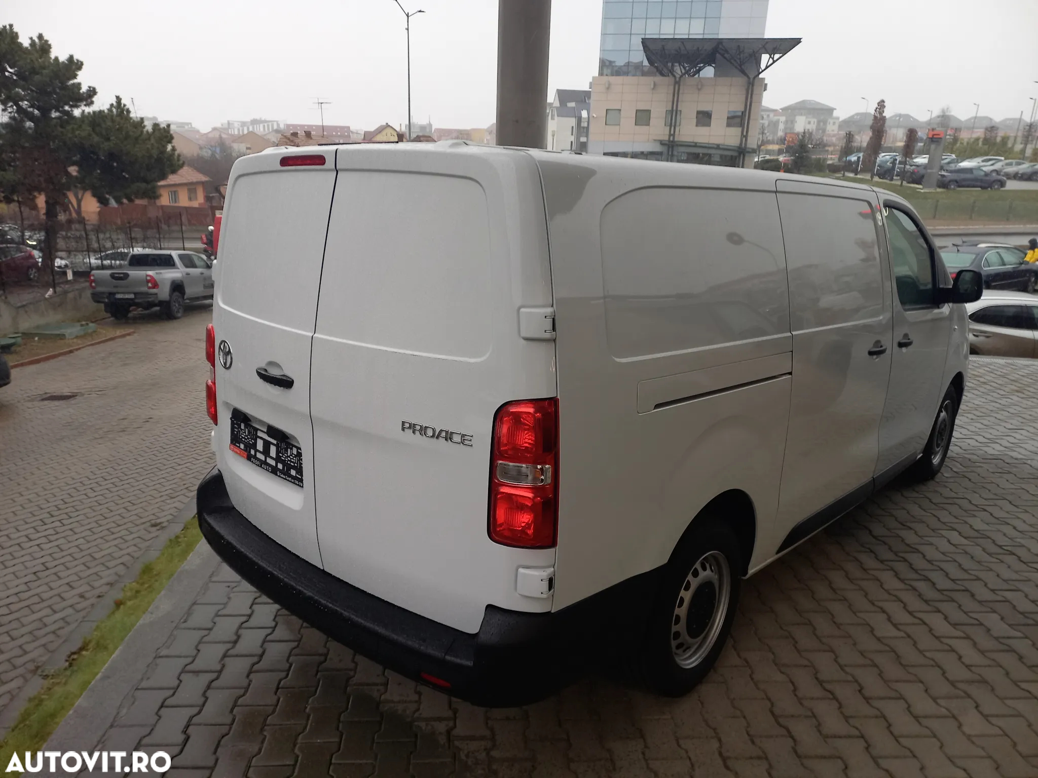 Toyota Proace - 4
