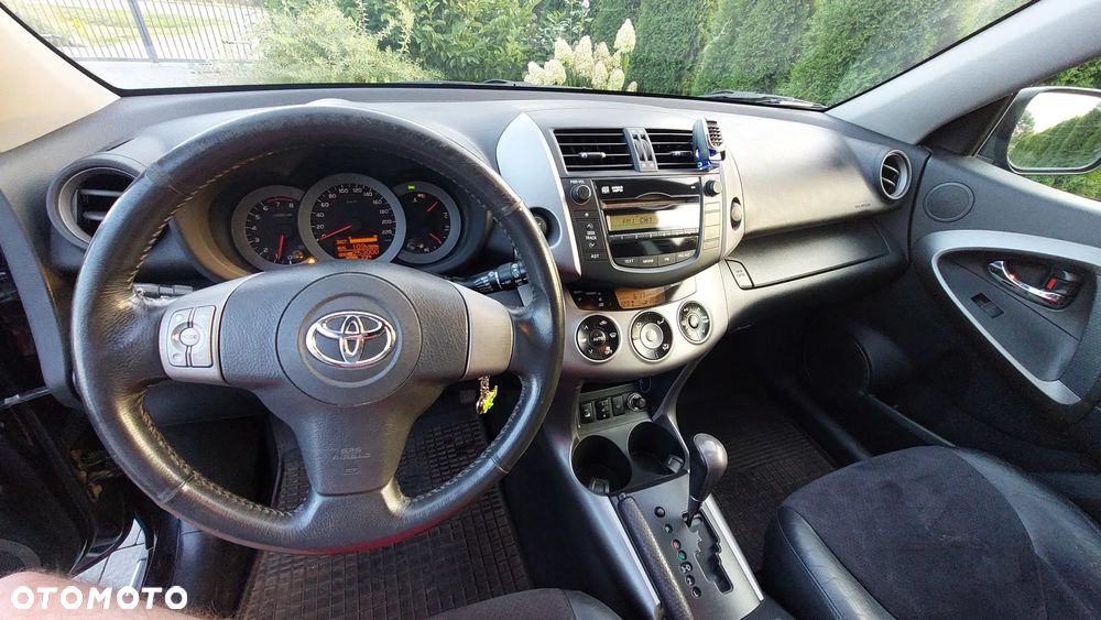 Toyota RAV4 2.0 4x4 Automatik Sol - 9
