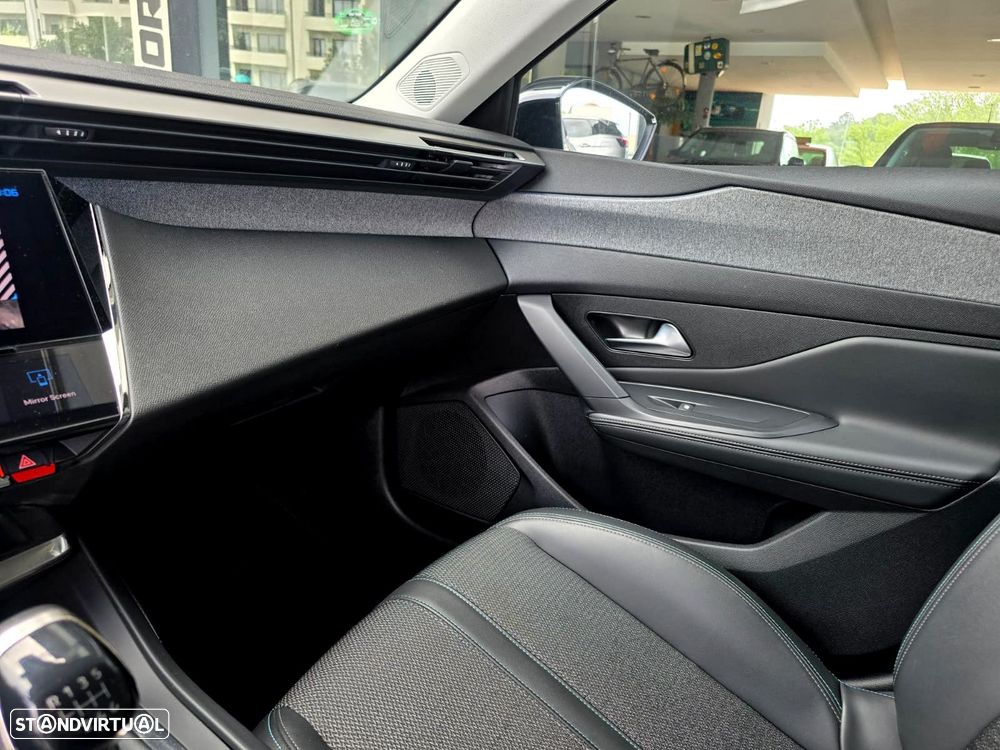 Peugeot 308 - 18