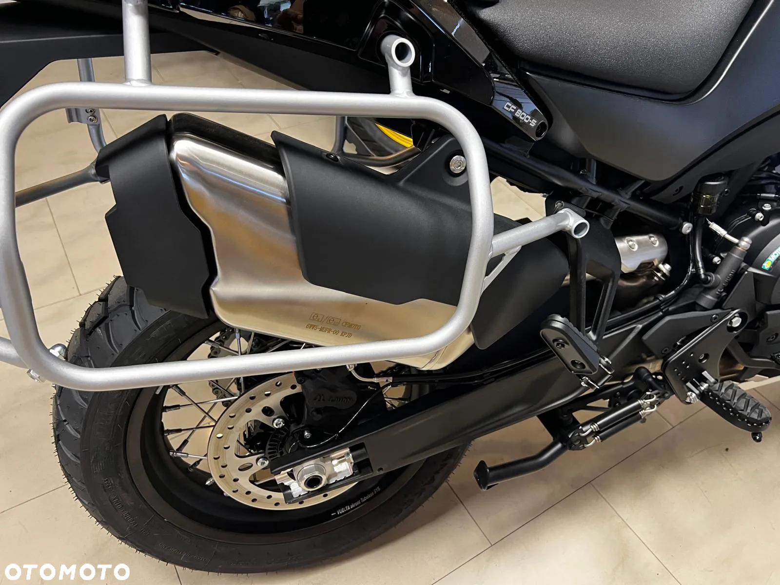 CFMoto MT - 17