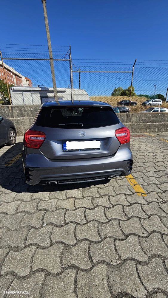 Mercedes-Benz A 200 d AMG Line - 3