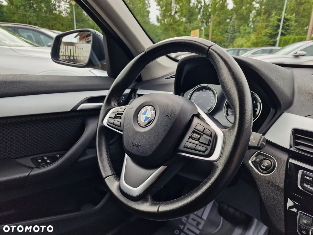 BMW X1 sDrive20d - 32