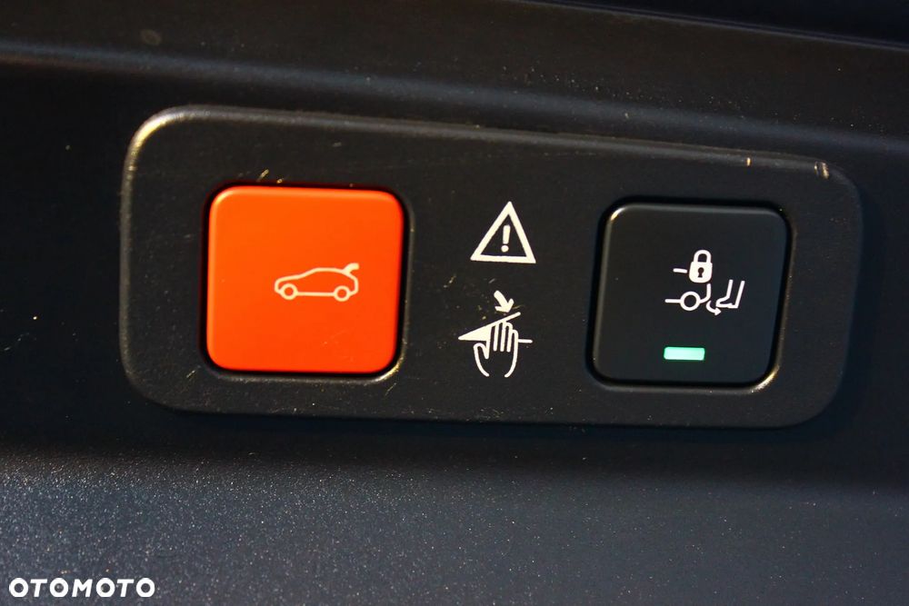 Peugeot 5008 1.5 BlueHDI Allure S&S - 36