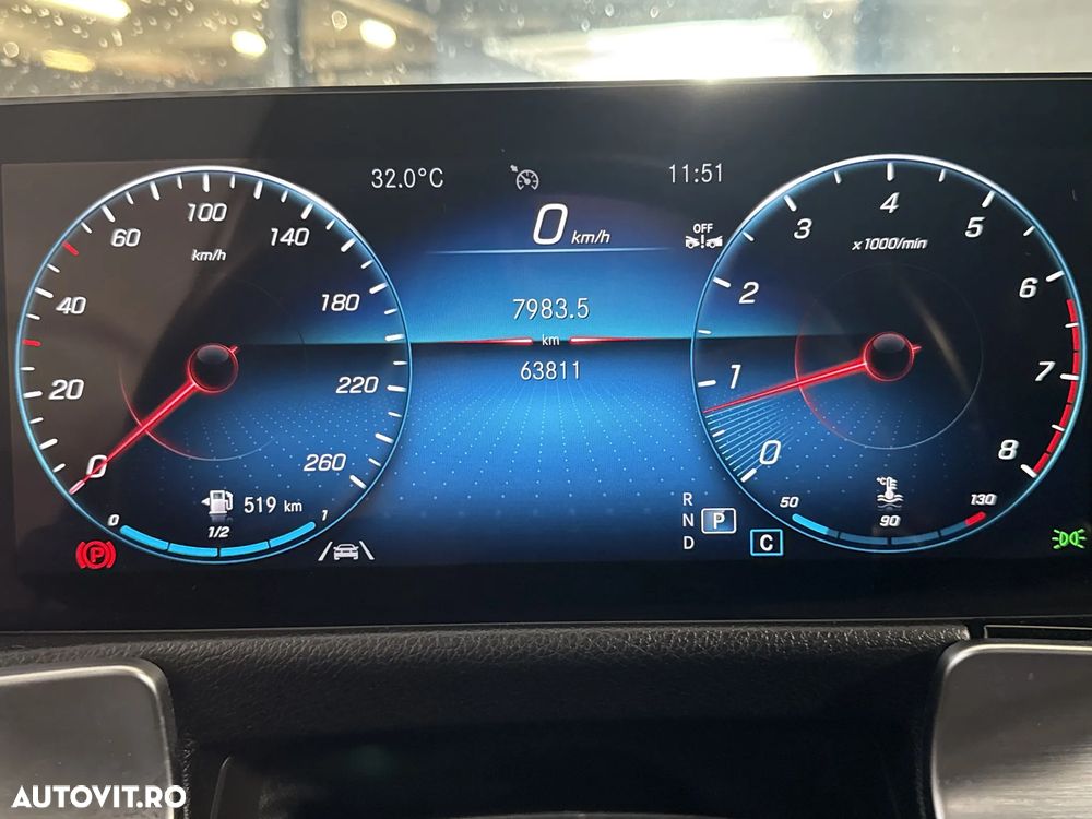 Mercedes-Benz GLB 250 4MATIC Aut. - 11