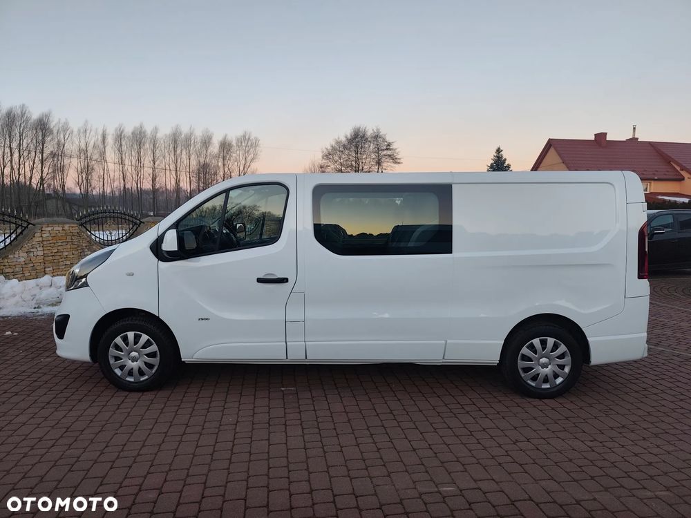 Opel Vivaro - 8