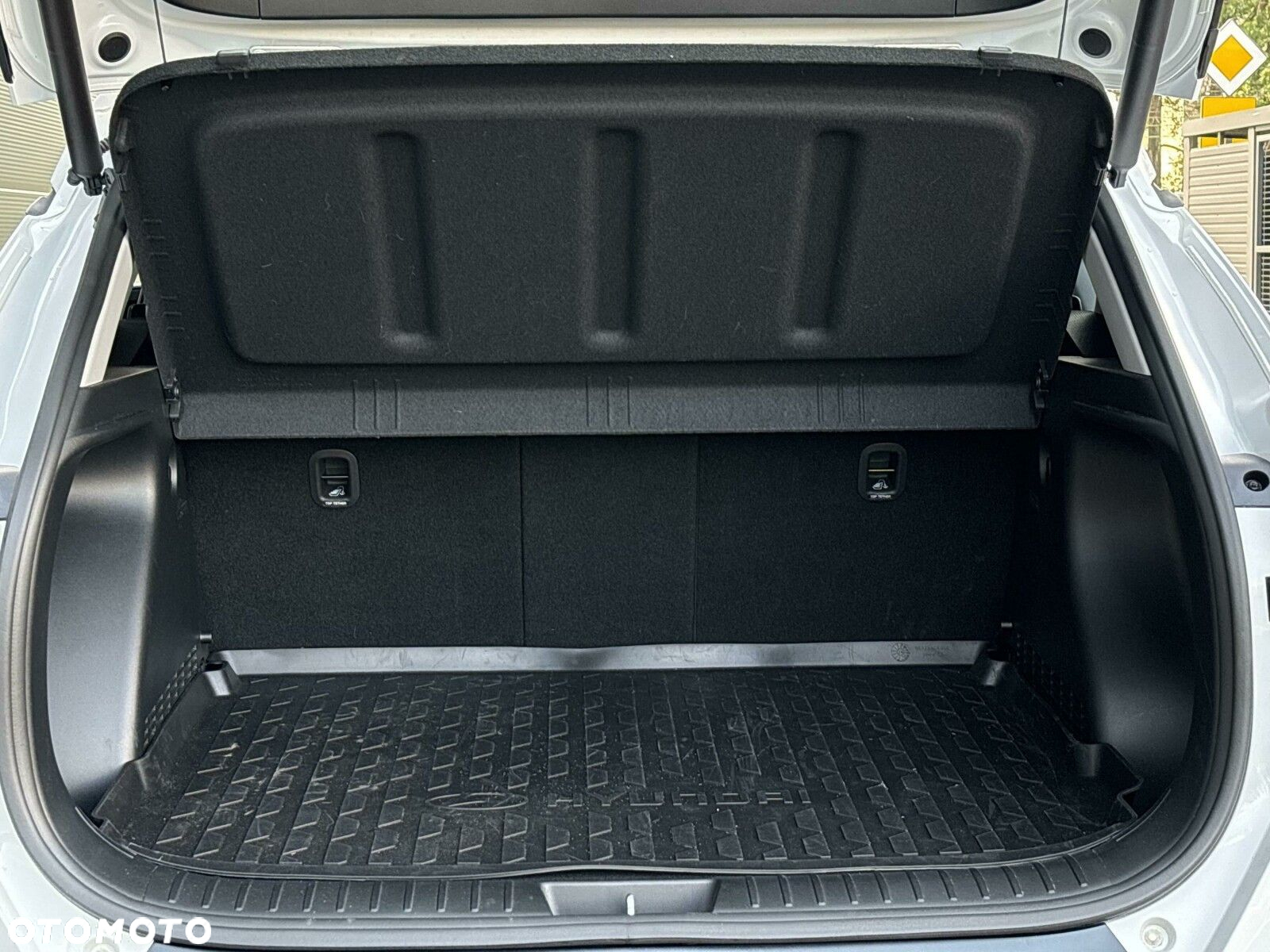 Hyundai Kona - 17