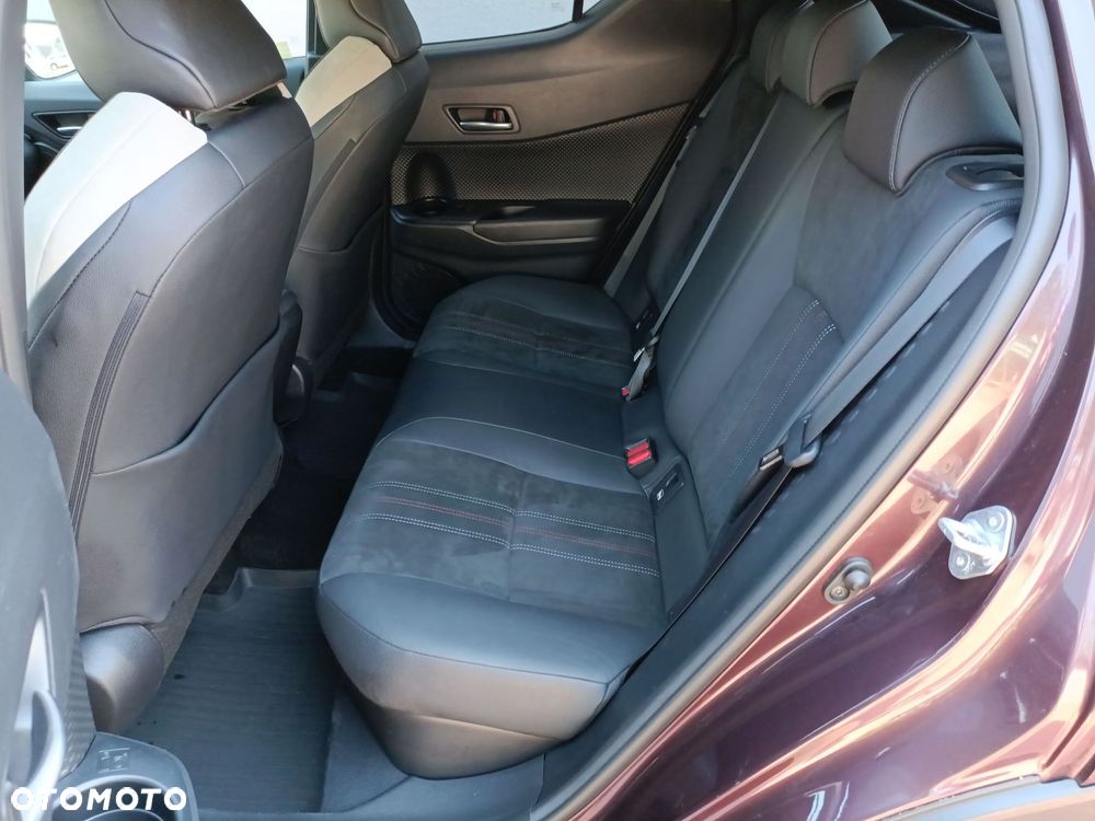 Toyota C-HR 1.8 Hybrid GPF GR Sport - 11