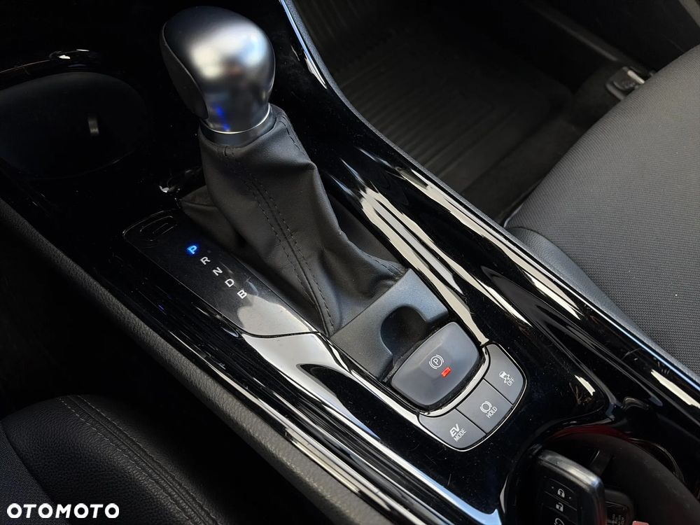 Toyota C-HR 1.8 Hybrid GPF Style - 18