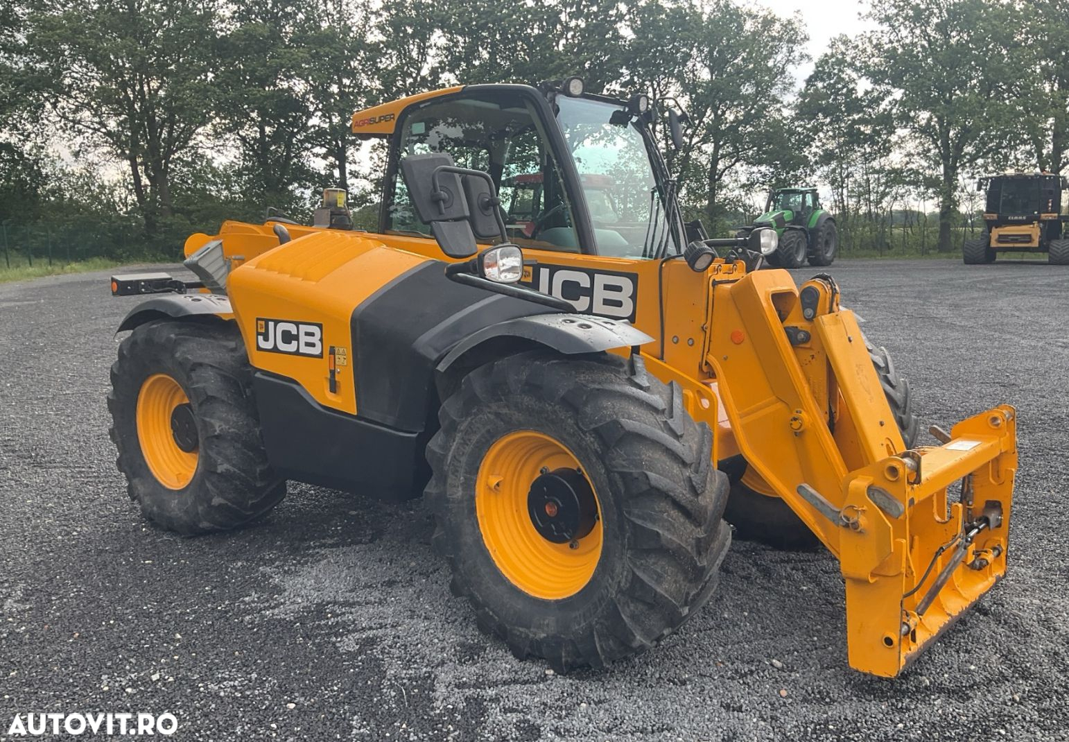 JCB 541-70 Telescopic - 4