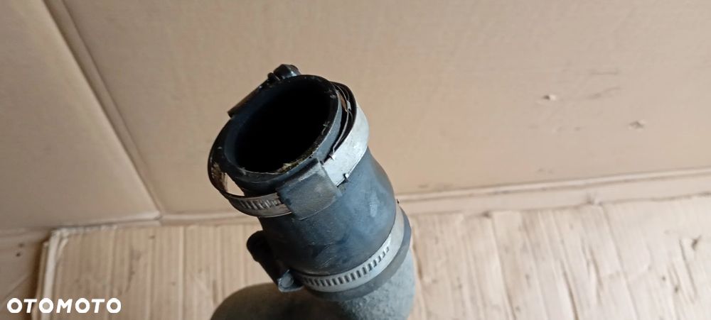 Przewód wąż rura intercoolera Hyundai i40 1.7 CRDI 28252-2A700 - 5