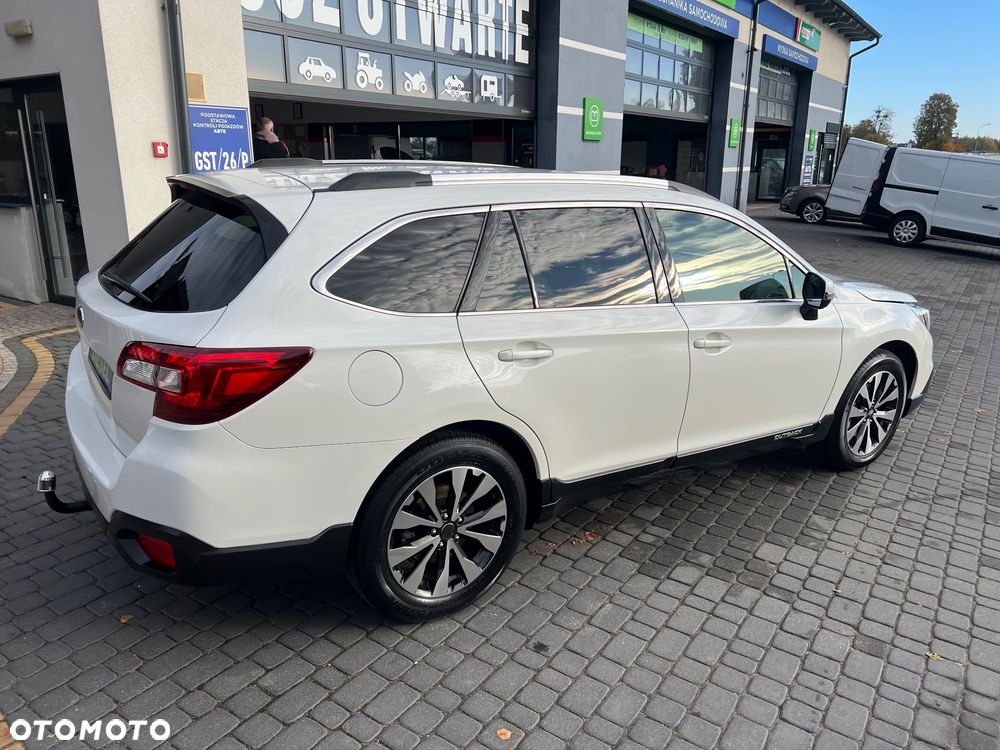 Subaru Outback - 12
