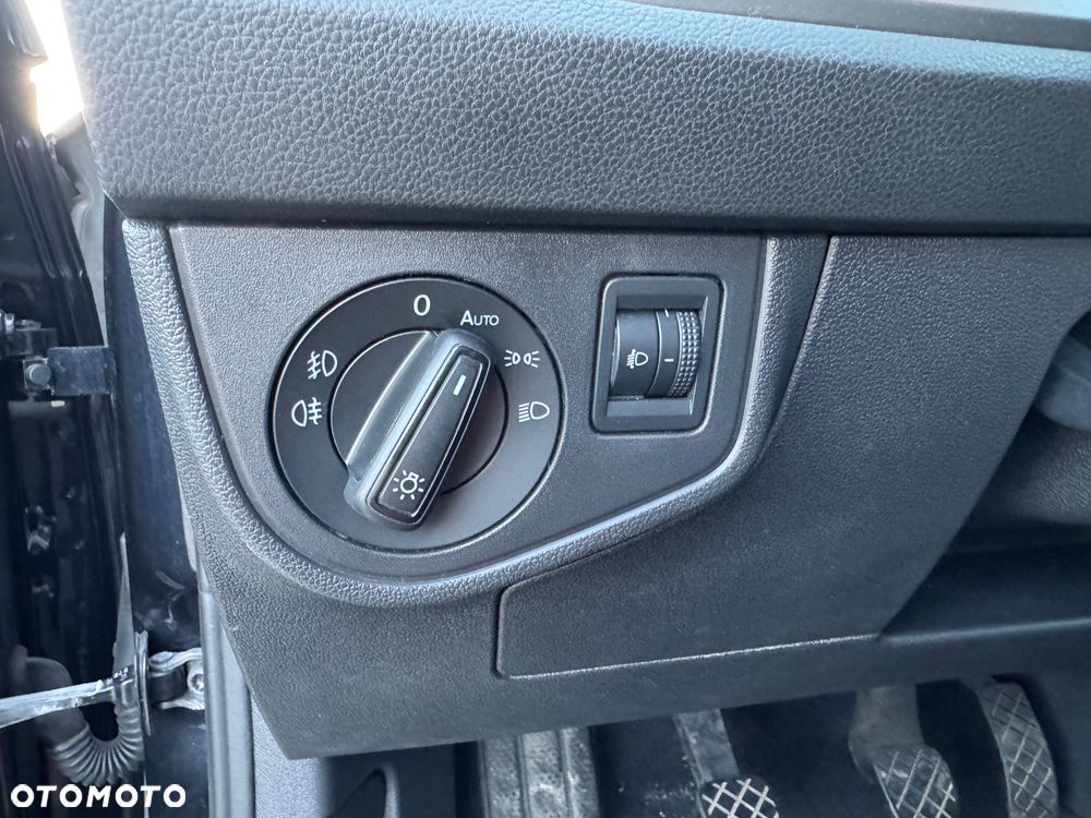 Volkswagen Polo - 19