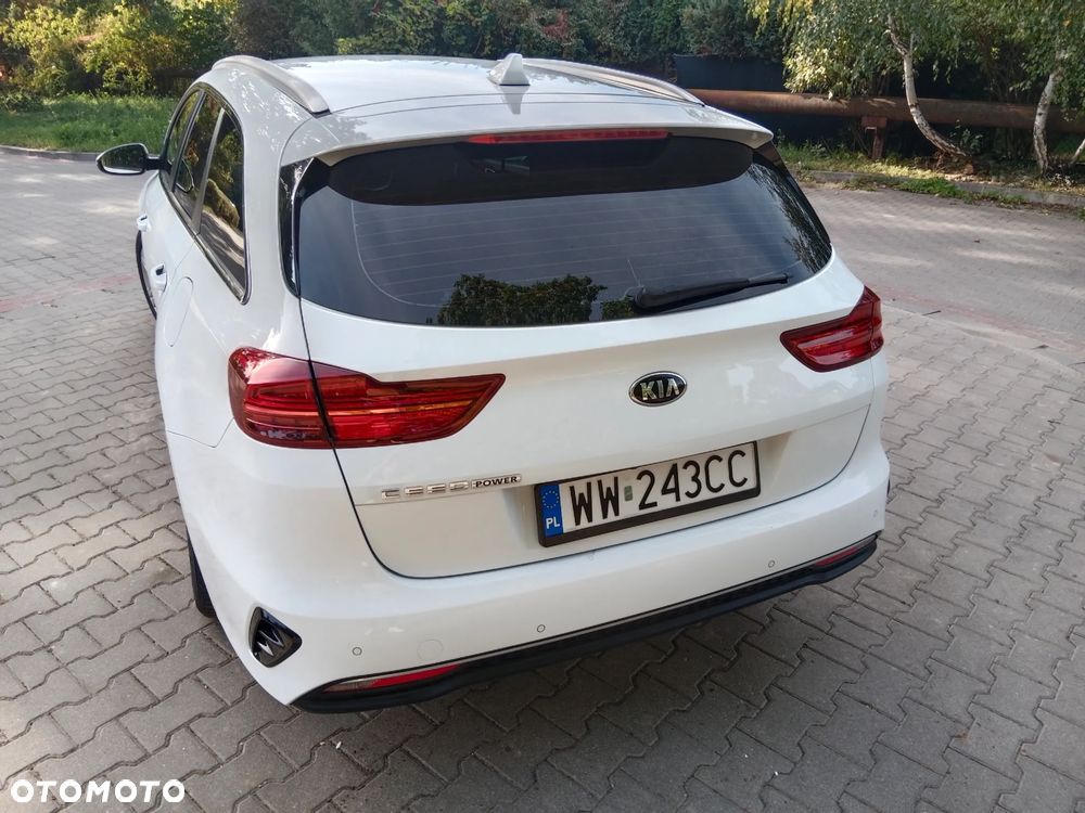 Kia Ceed - 14
