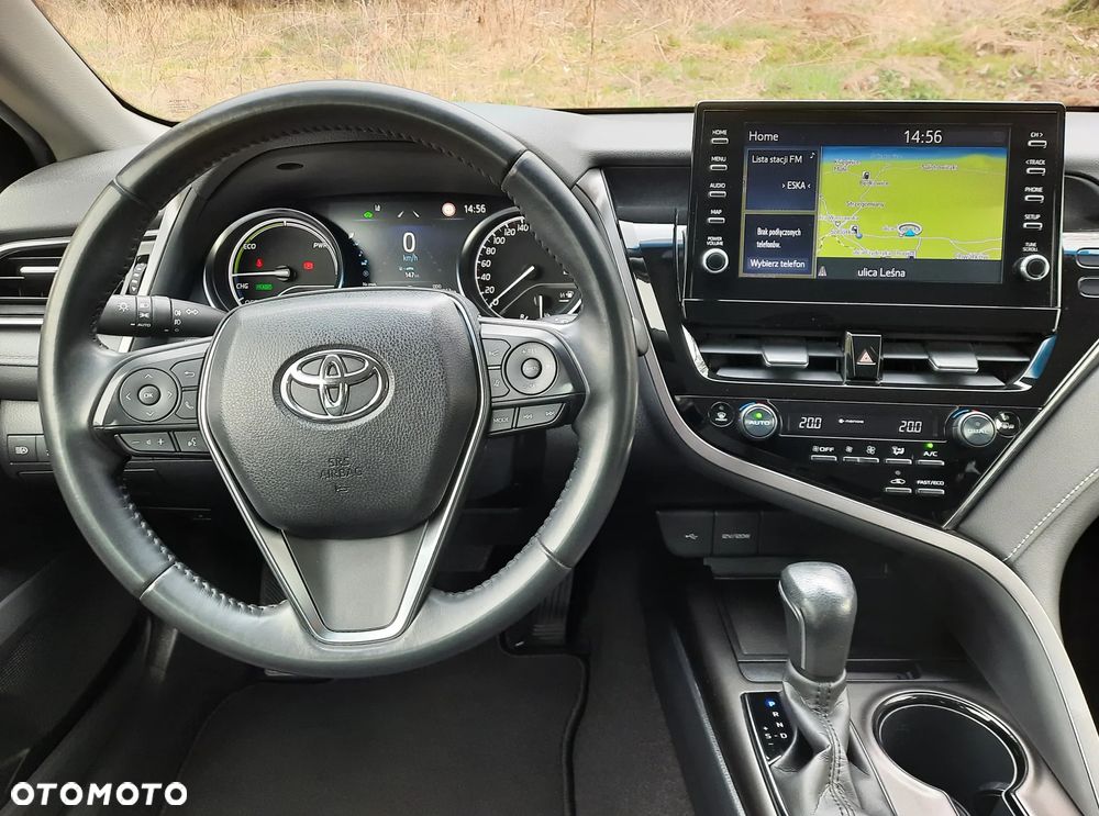 Toyota Camry 2.5 Hybrid Prestige CVT - 24