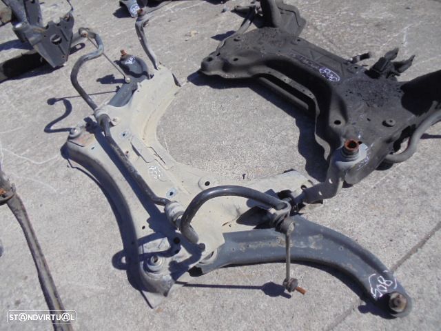 Charriot Cha805 RENAULT CLIO 3 FASE 1 2008 1.2I ETH 75CV 5P CINZENTO FRENTE COMPLETO - 2