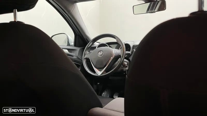 Alfa Romeo Giulietta 1.6 JTDM Super - 12