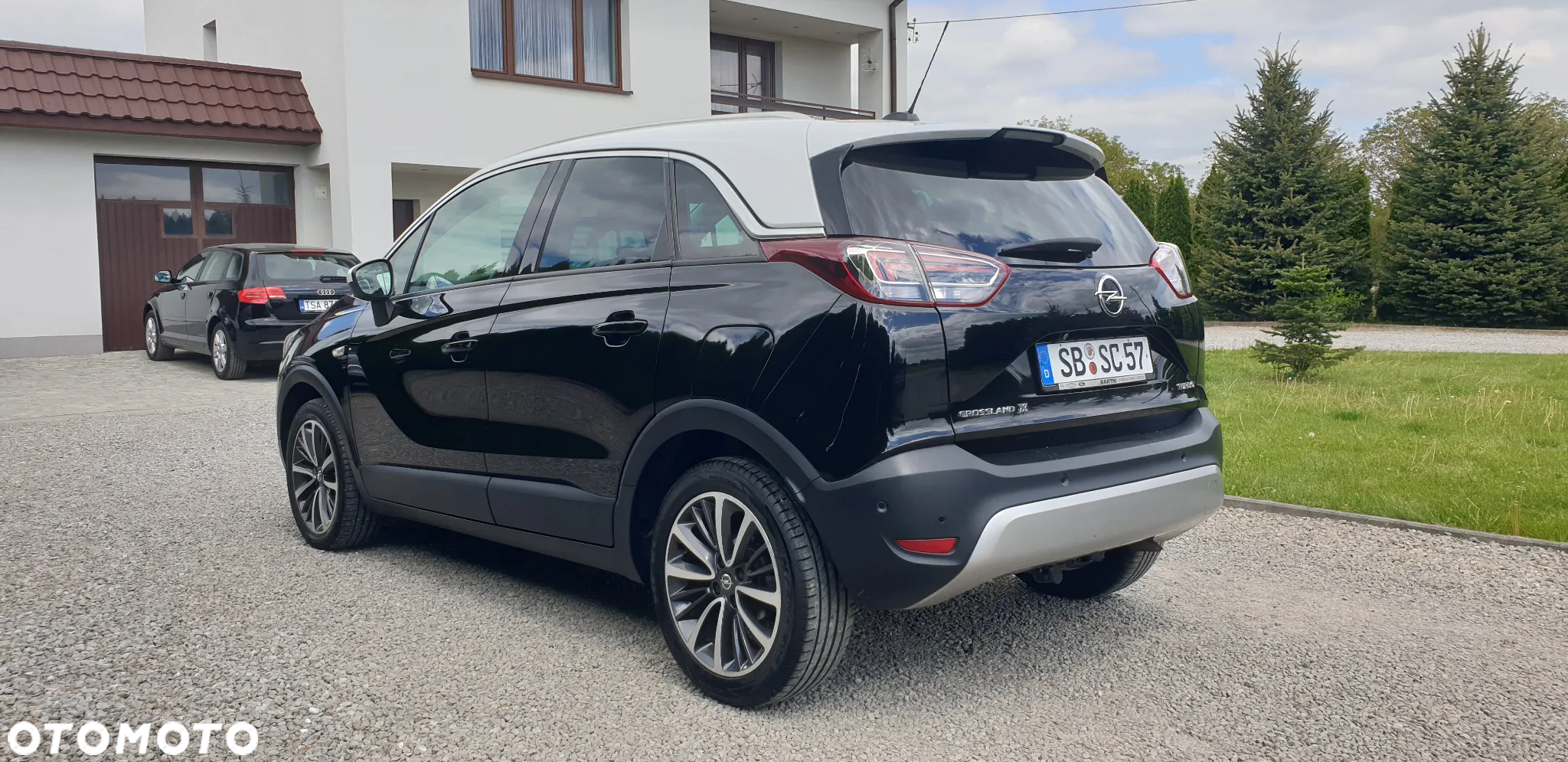 Opel Crossland X 1.2 T GPF Enjoy S&S - 39