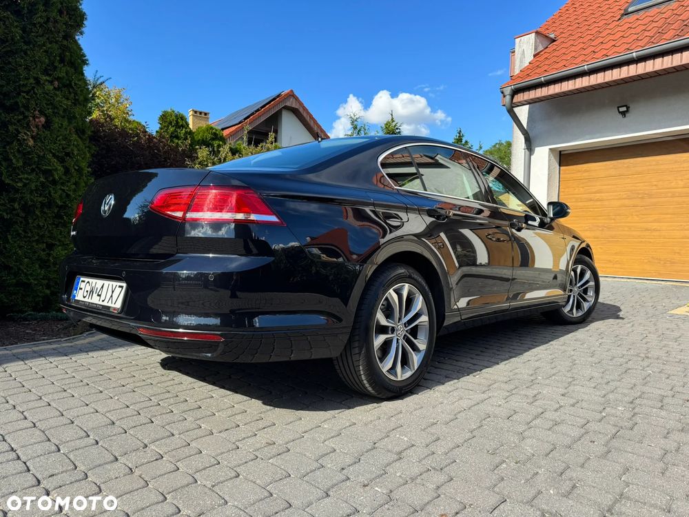 Volkswagen Passat 1.4 TSI BMT ACT Comfortline - 4