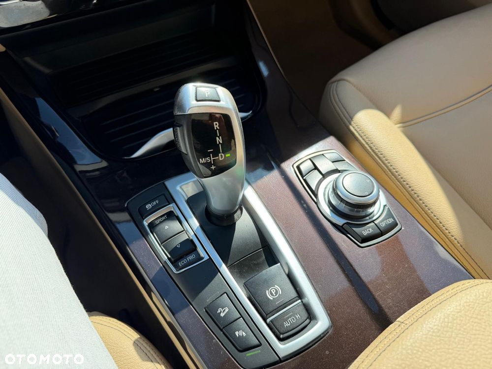 BMW X3 xDrive20i xLine - 25
