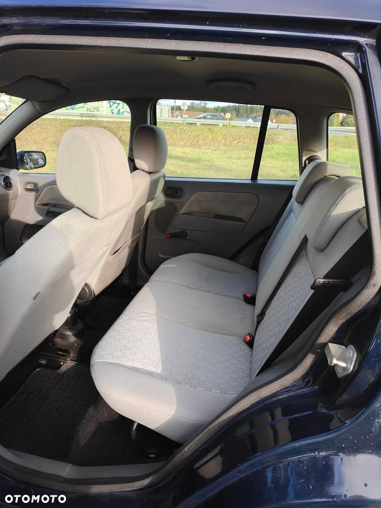 Ford Fusion 1.4 TDCI + - 6
