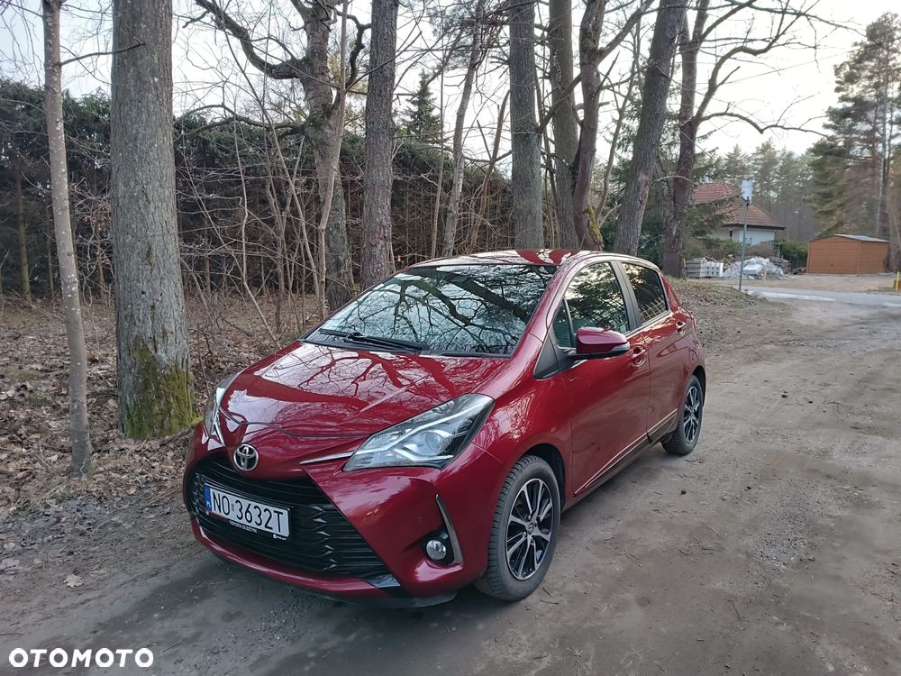 Toyota Yaris 1.5 Premium - 5