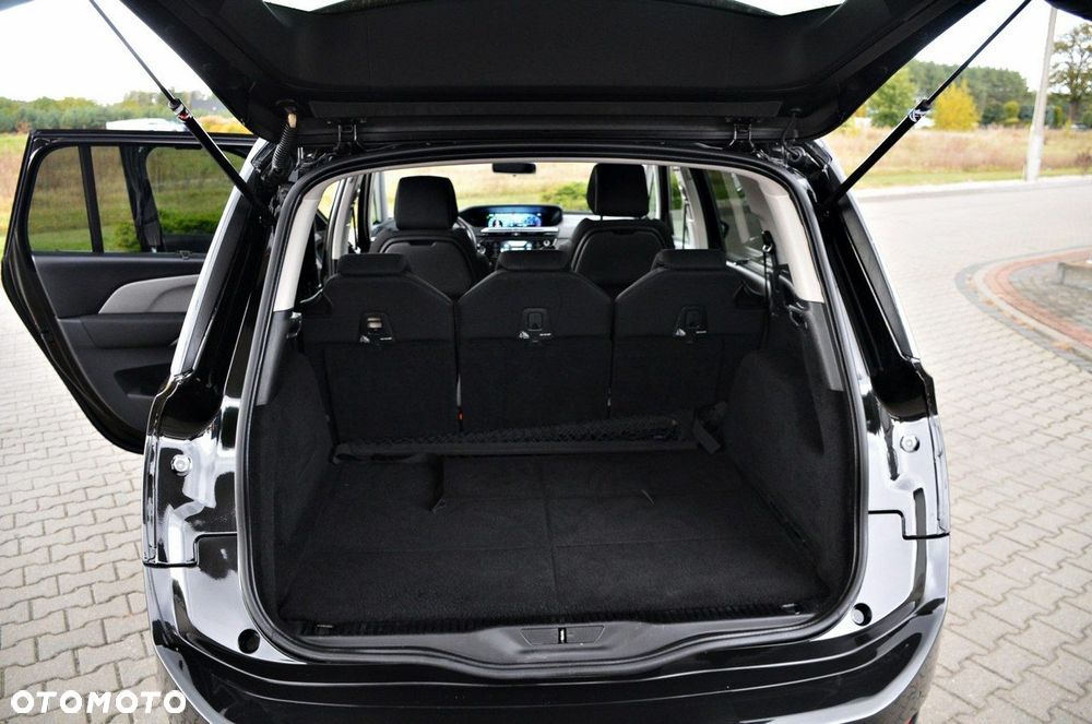 Citroën C4 Grand Picasso - 16