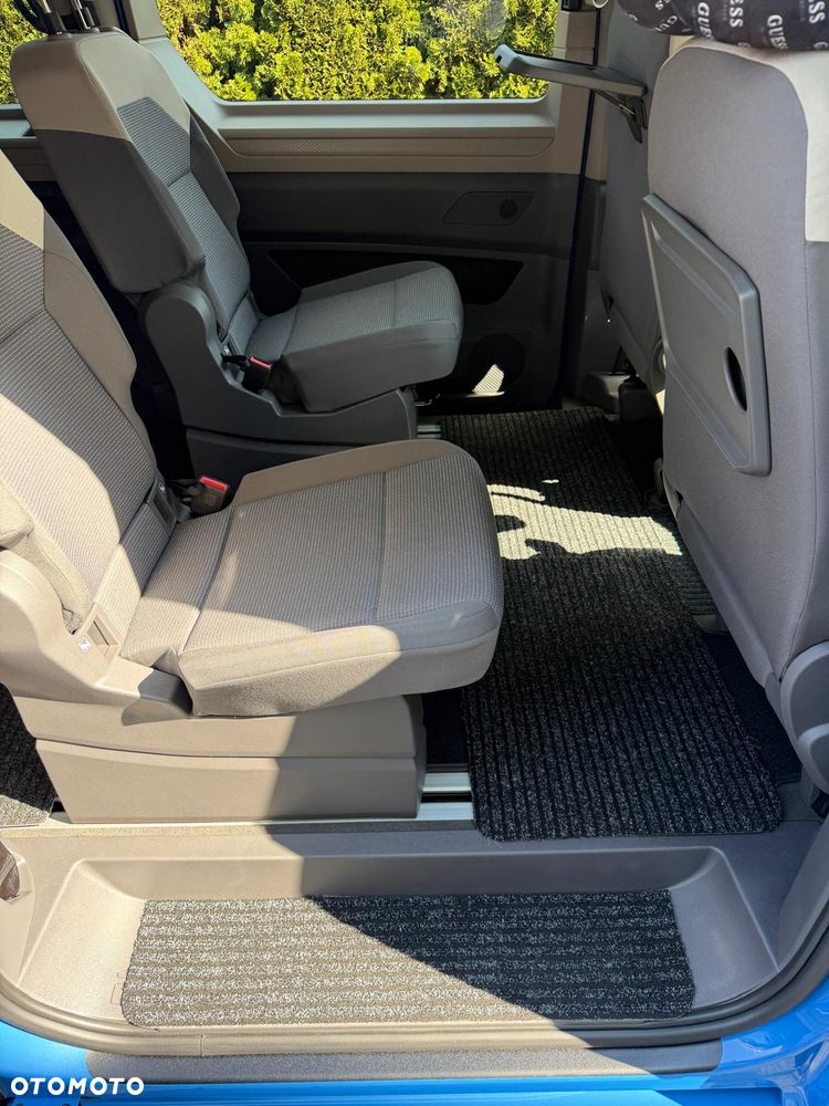 Volkswagen Multivan - 14