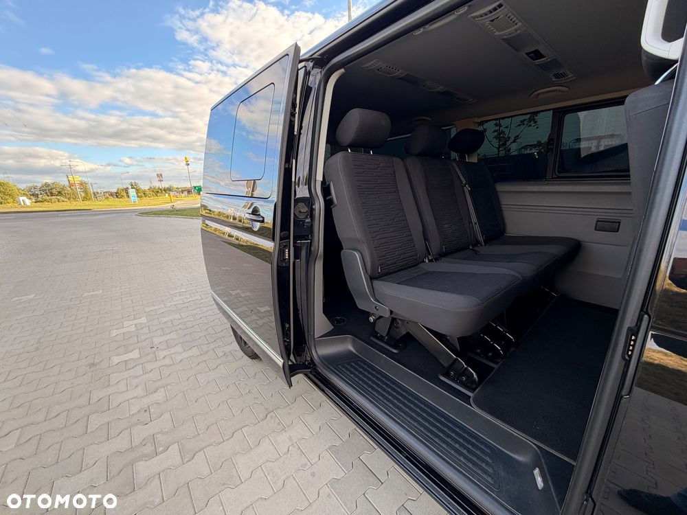 Volkswagen Caravelle 2.0 TDI L2 Comfortline DSG - 5