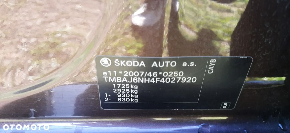 Skoda RAPID 1.6 TDI DPF Elegance - 18