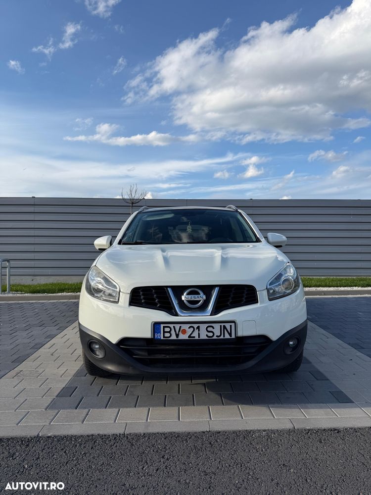 Nissan Qashqai - 1