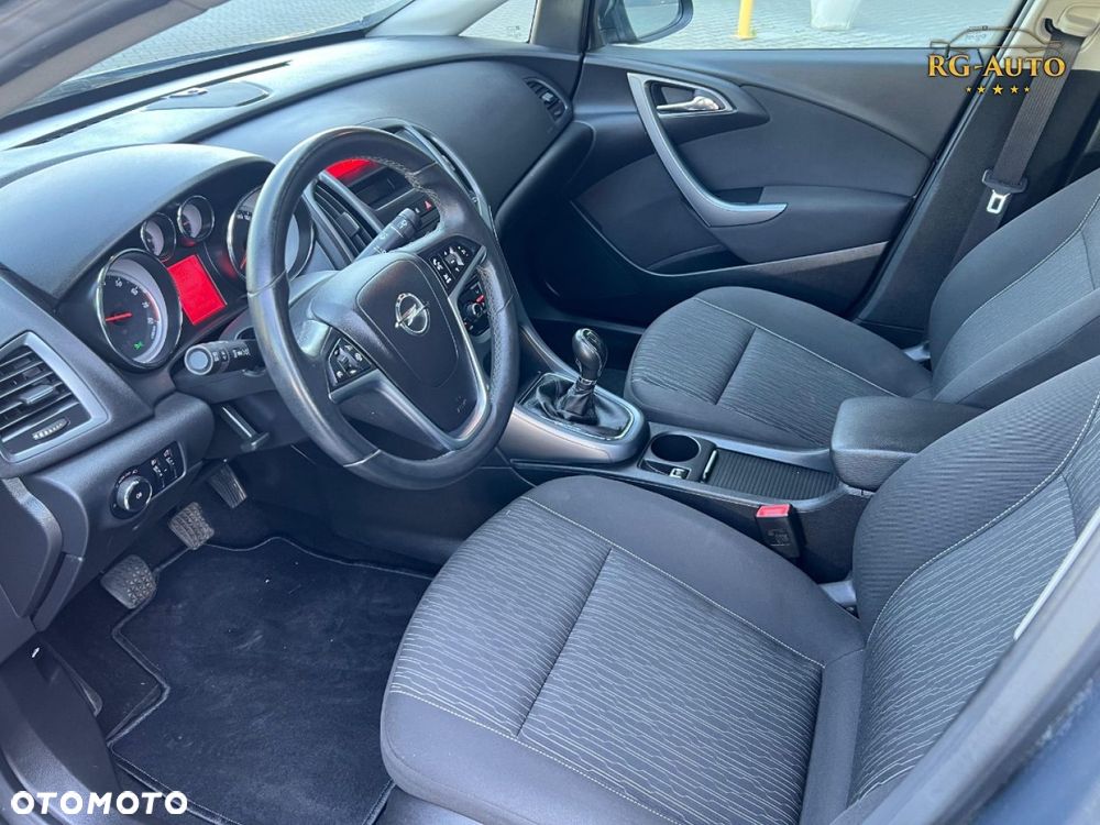 Opel Astra - 35