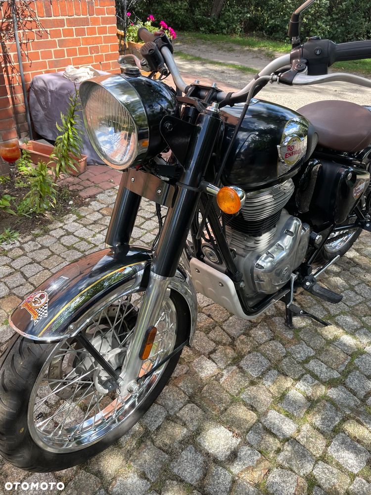 Royal Enfield Meteor - 1