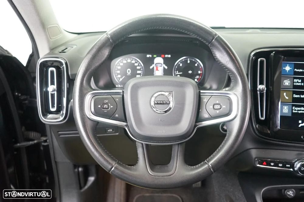 Volvo XC 40 2.0 D3 Momentum - 19