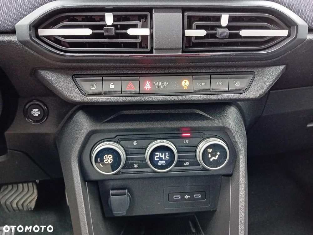 Dacia Jogger 1.8 Full Hybrid 155 Journey MMT 7os - 26