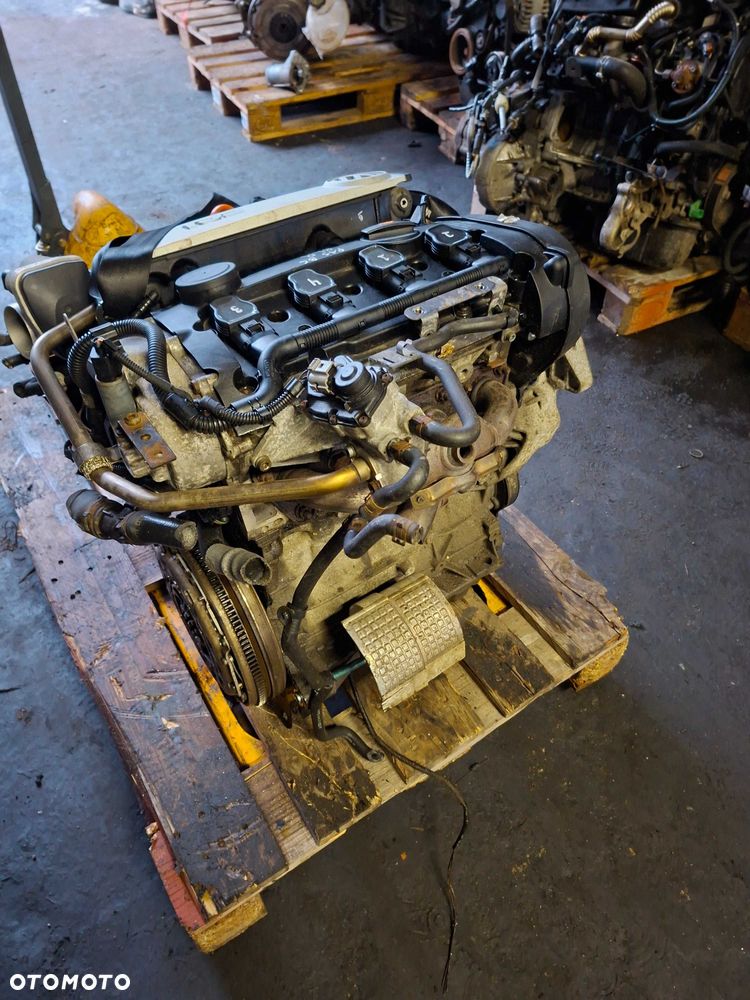 Silnik 2.0 FSI BLR Vw Volkswagen Passat b6 kompletny - 2