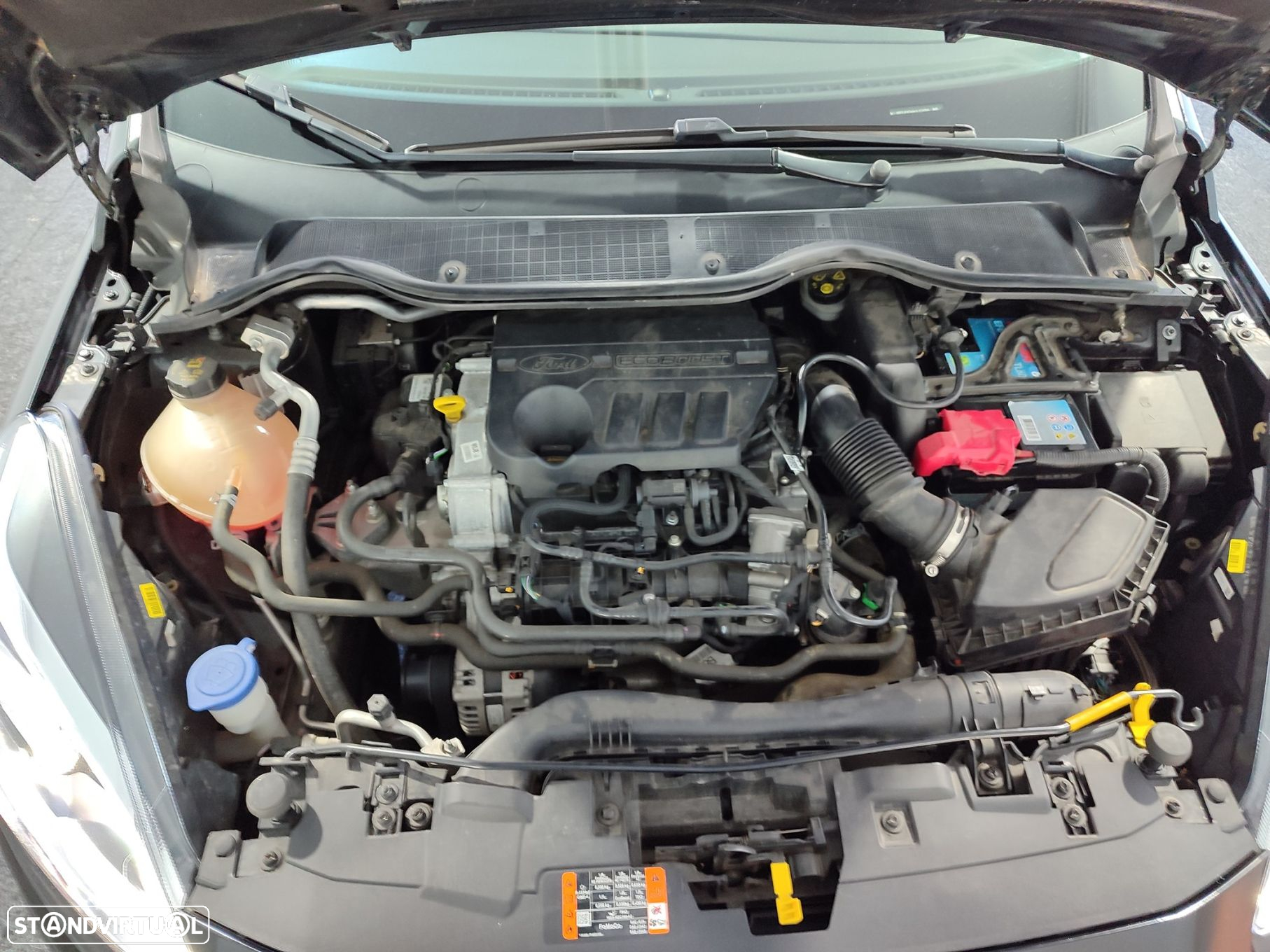 Ford Fiesta 1.0 EcoBoost ST-Line - 38