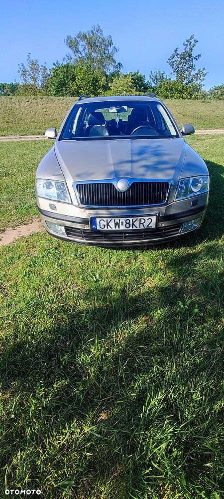 Skoda Octavia - 2