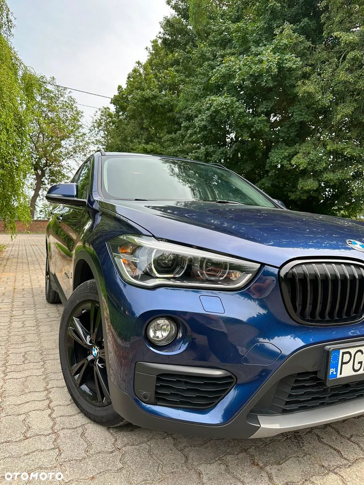 BMW X1 sDrive18i - 3