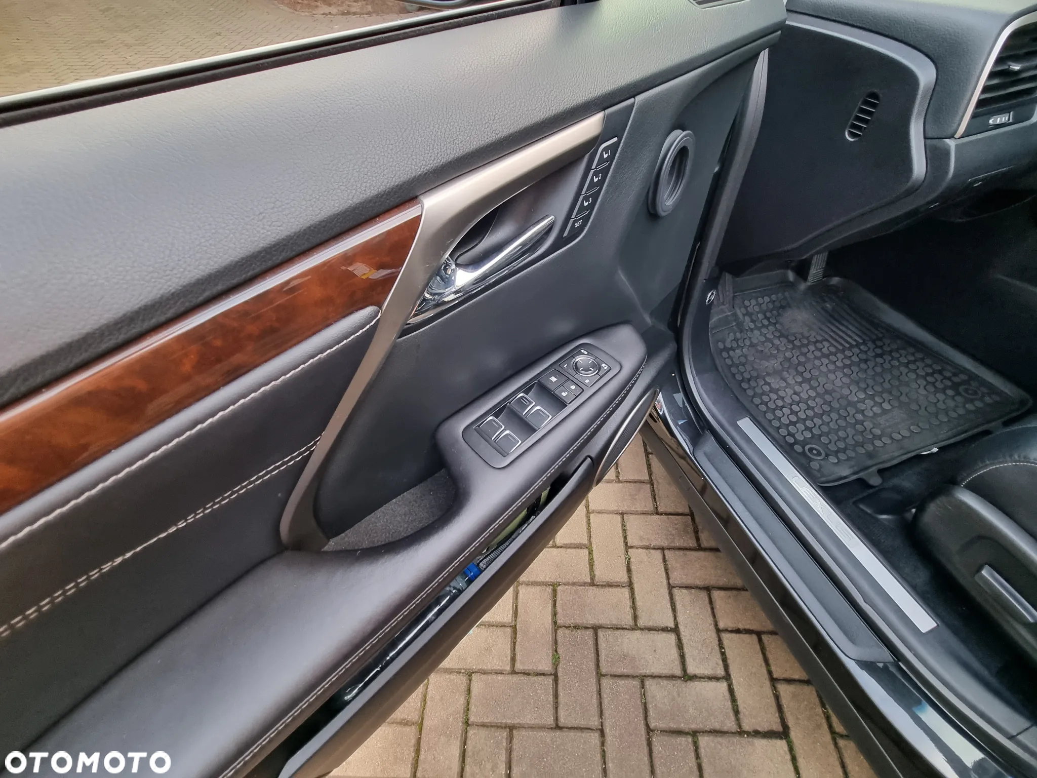 Lexus RX 350 Prestige - 6