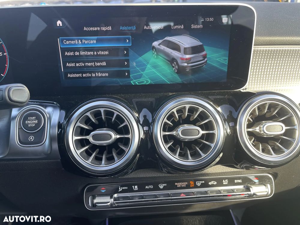 Mercedes-Benz GLB - 18