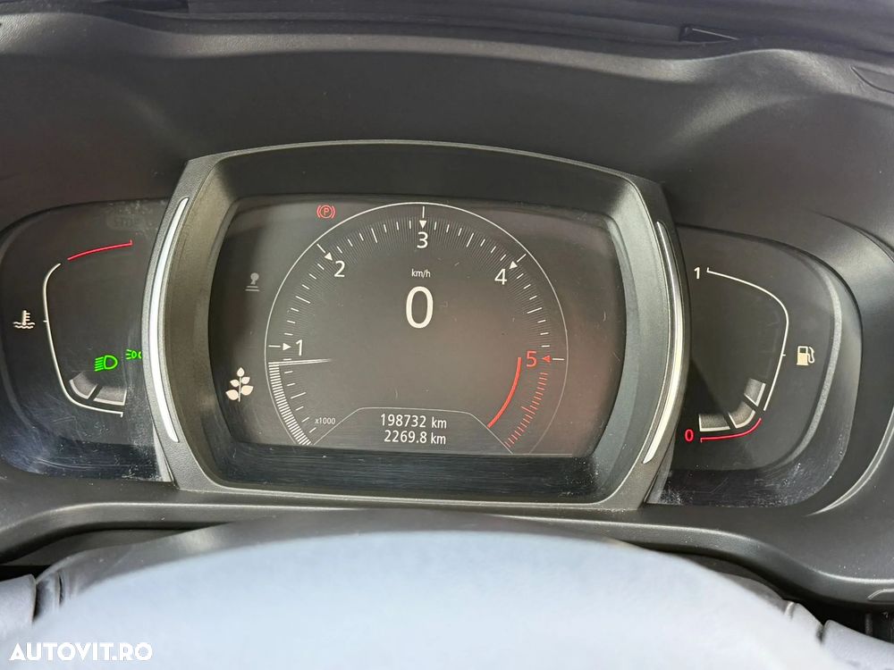 Renault Kadjar Energy dCi 110 LIMITED - 9
