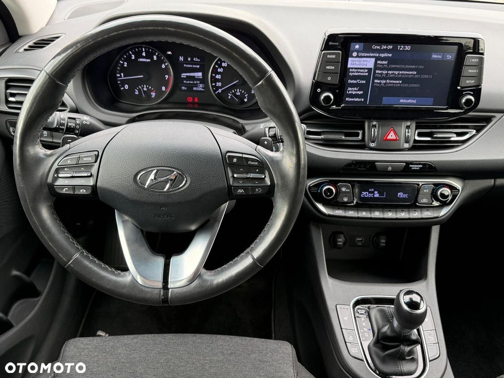 Hyundai i30 - 11