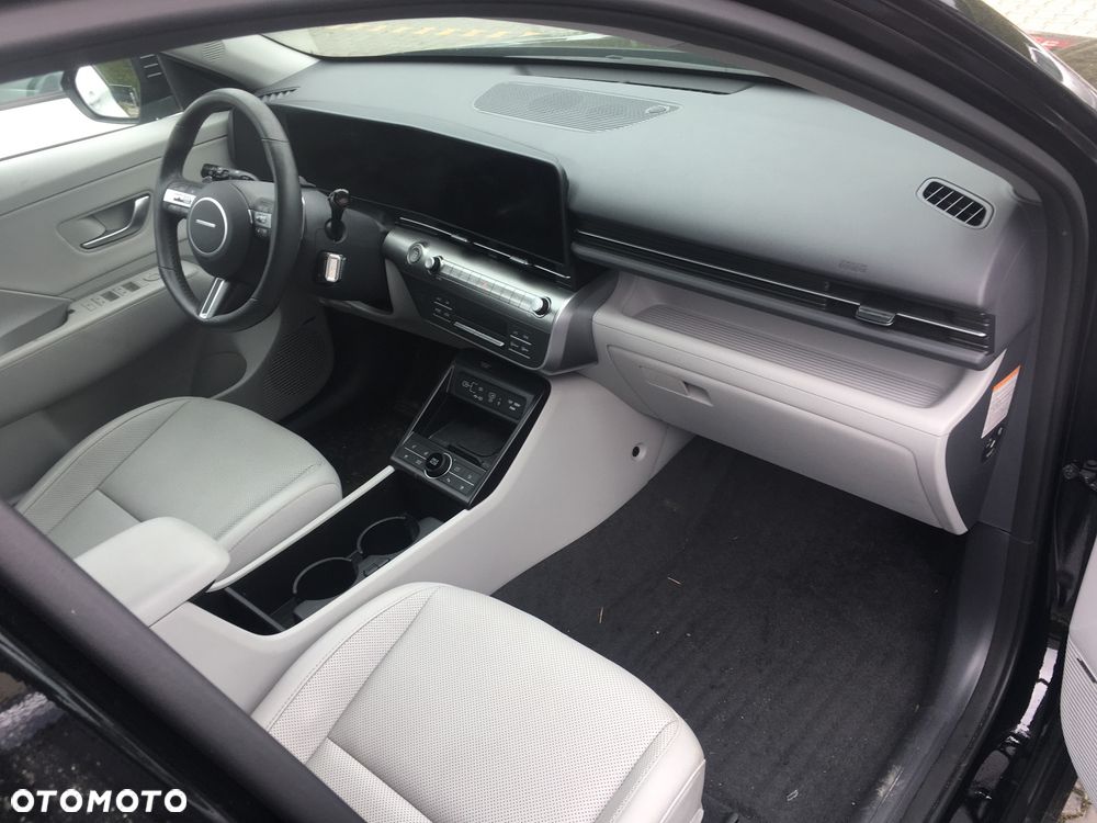 Hyundai Kona 1.6 GDI Hybrid Comfort DCT - 12