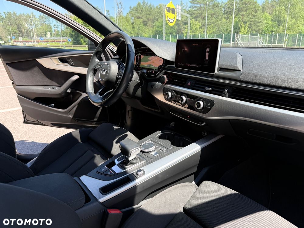 Audi A4 Avant 2.0 TDI S tronic - 10