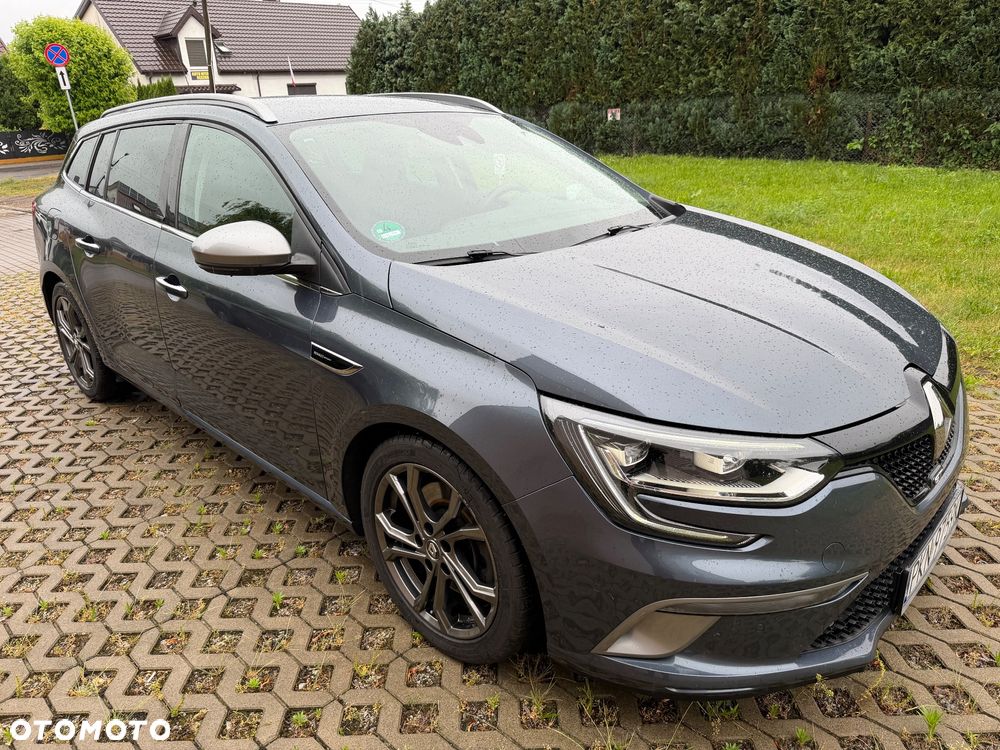 Renault Megane ENERGY TCe 205 EDC GT - 3