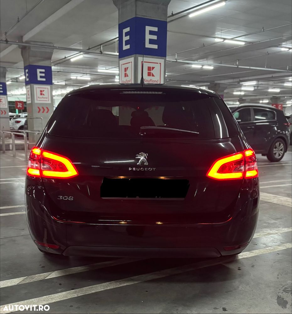 Peugeot 308 BlueHDi 130 EAT6 Stop & Start Allure - 13