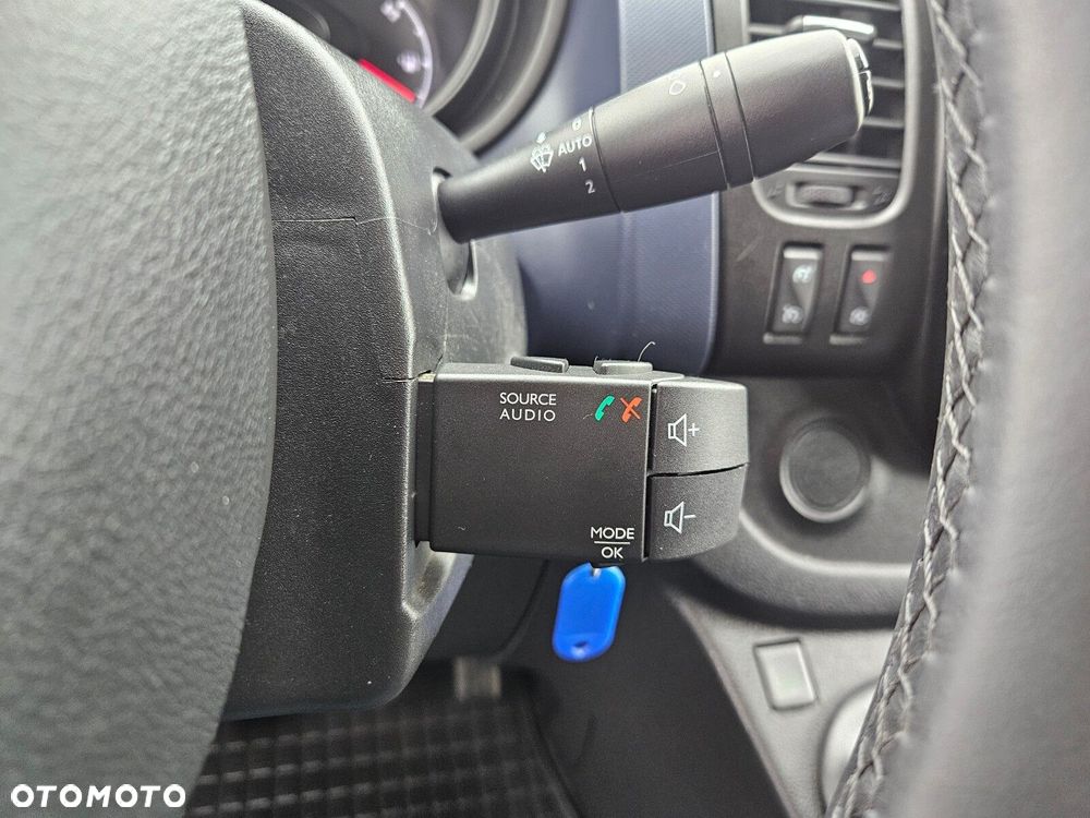 Opel VivaroL2H134999zlNETTO16CDTi125KM - 21