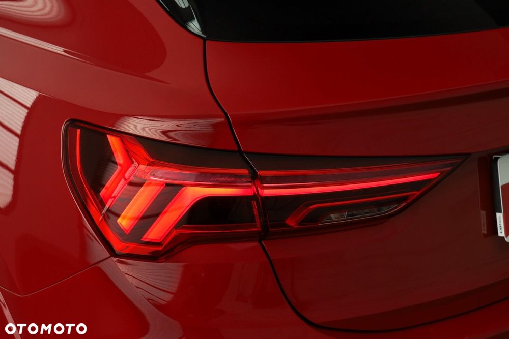 Audi Q3 Sportback - 5