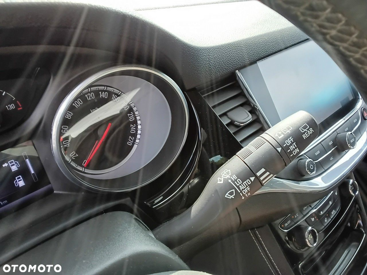 Opel Astra 1.4 Turbo Innovation - 31