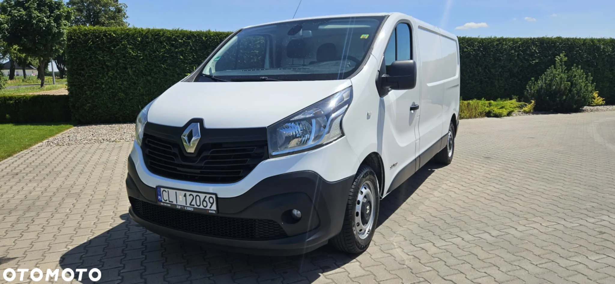 Renault Trafic - 16